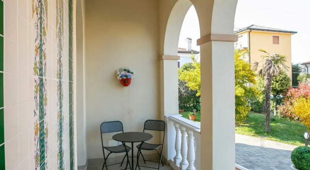Апартаменты Villa Mimosa Apartments