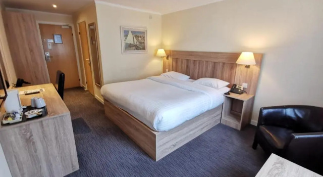 Номер Deluxe Chichester Park Hotel