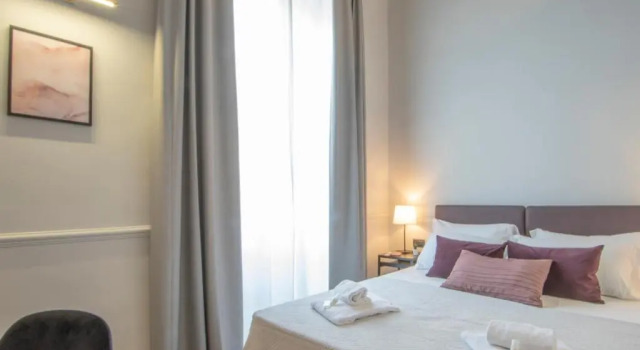 Gemini Suites Navona