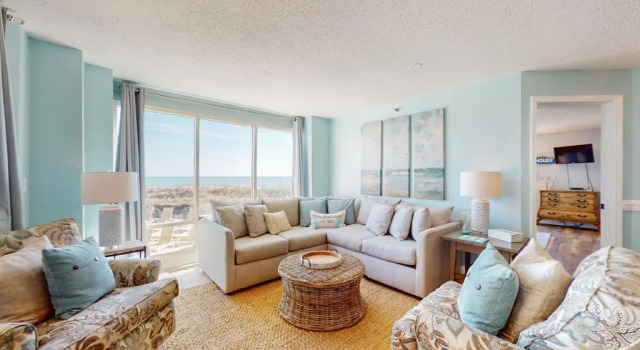 3133 Villamare