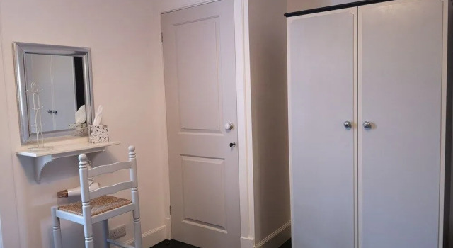 The Cambus Flat, Cambuskenneth, Stirling, Забронировать Апартаменты/квартира Отели Центральной Шотландии с парковкой, Парковка