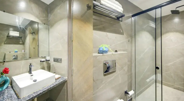 Двухместный номер Standard с видом на город HOTEL UPTOWN - Luxury Restaurant & Rooftop Near Connaught Place