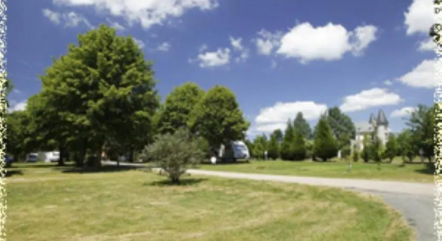 Hôtellerie de Plein Air Camping Leychoisier, Rezervasyon Kamp Alanı Haute-Vienne kamp ve glamping, Kamp Alanı