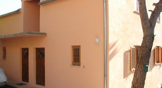 Apartment Jag - 20m from the sea: A2 istocni Sveta Nedjelja, Island Hvar, Prenota Appartamento Città di Lesina 