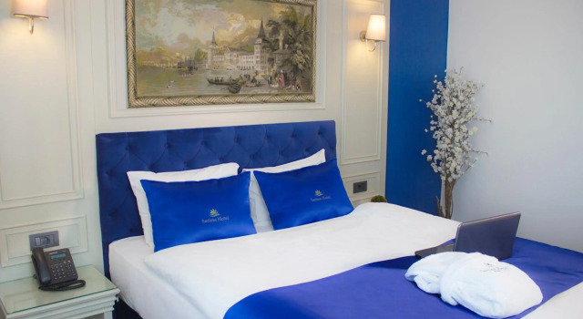 Sarissa Hotel