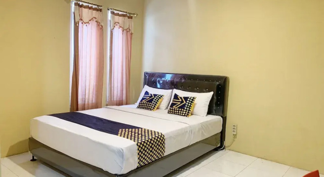 SPOT ON 1936 Mande Guesthouse, Rezerwuj Hotel Bukittinggi Sumatra