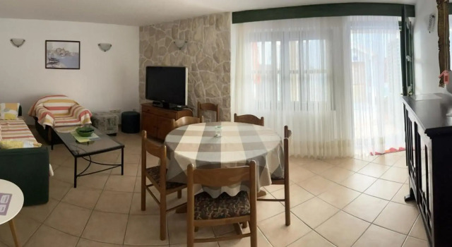 Holiday house Ljubica Tisno, Забронировать Отель Тисно 