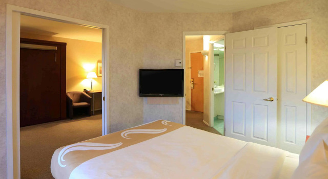 Четырёхместный люкс Quality Suites