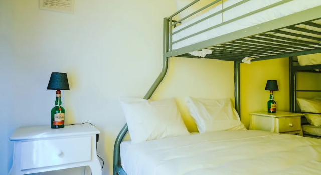 Номер Private Help Yourself Hostels - Restelo