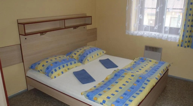Rodinný wellness hotel U Langrů, Забронировать Отель Отели Дольни-Вестонице с парковкой, Парковка
