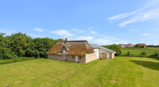 "Thorarin" in Western Jutland, Prenota Hotel Hojer 
