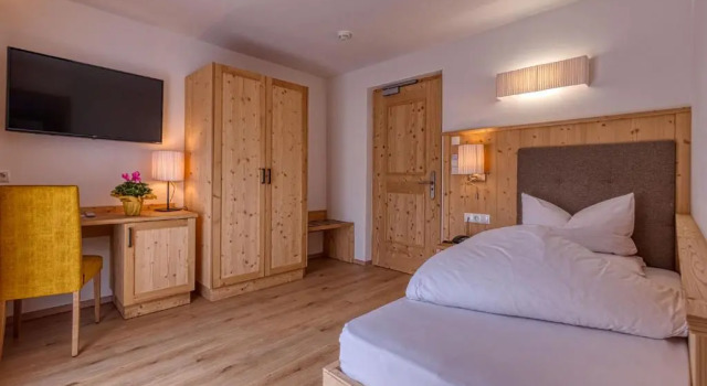 Одноместный номер Comfort Hotel Rose