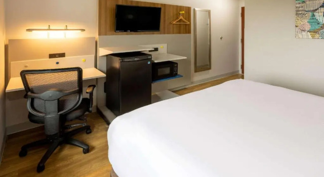 Двухместный номер Microtel Inn and Suites - Salisbury