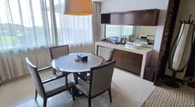 Люкс с 2 комнатами Toaytt hotel & resorts