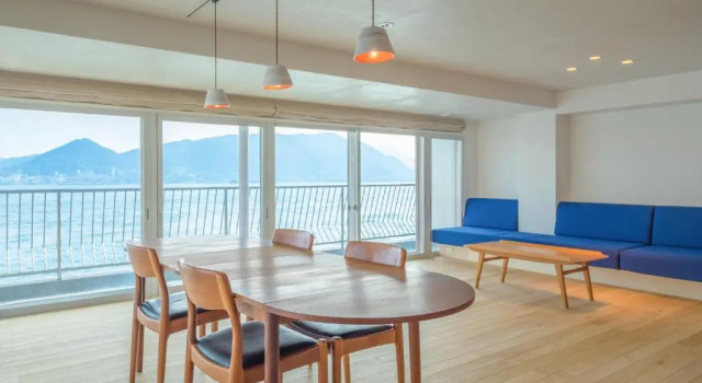 Четырёхместный номер Deluxe с видом на море uzuhouse - Hostel
