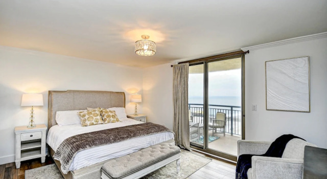 Remodeled, Open Airy Condo, With Full Access , 1706 Brighton 3 Bedroom Condo, Забронировать Апартаменты/квартира Отели Южной Каролины с бассейном, Бассейн