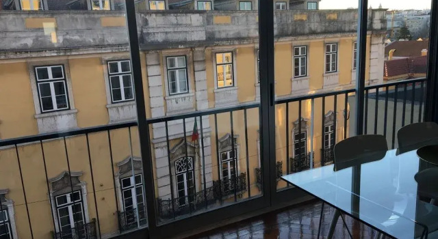 Lisbon Principe Real Luxe Flat
