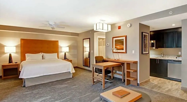 Шестиместный люкс с 2 комнатами Homewood Suites By Hilton Ottawa Kanata