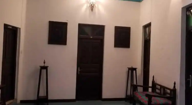 Warere Town House, Забронировать Отель «постель и завтрак» Занзибар Остров Занзибар, рядом с Maruhubi Historical Sites