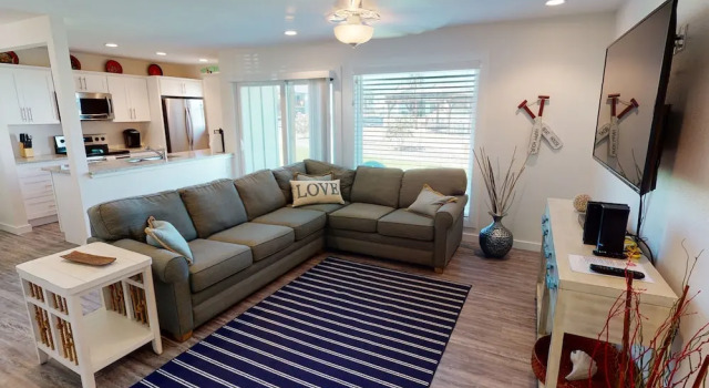 Hipnautic 2 Bedroom Condo