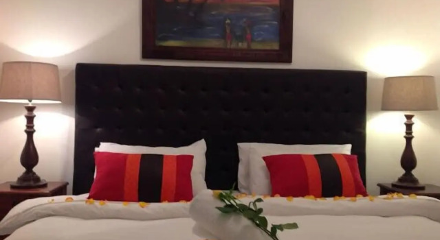 Двухместный люкс Luxury Secret Garden Guesthouse