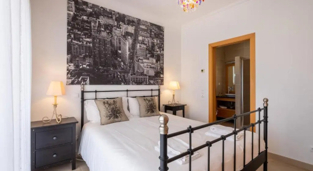 Magnifica Moradia V4, Book Hotel Hotels in Bom Sucesso with a Pool, Swimming Pool