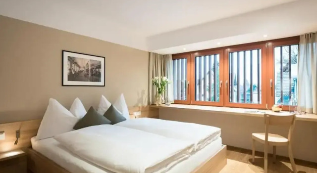 Hotel Johann, Book Hotel Hotels in Vorarlberg with Parking, Parking