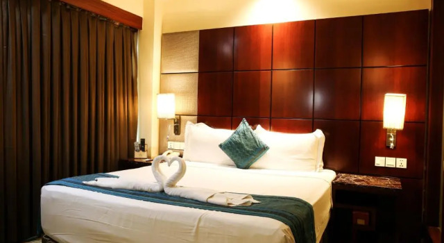 Номер Deluxe SkyCity Hotel Gurgaon