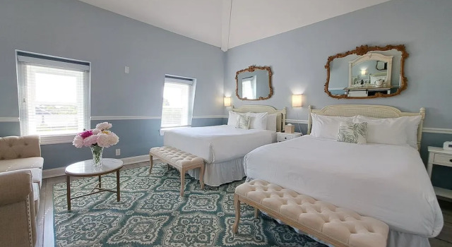 Четырёхместный номер Deluxe Hotel Manisses