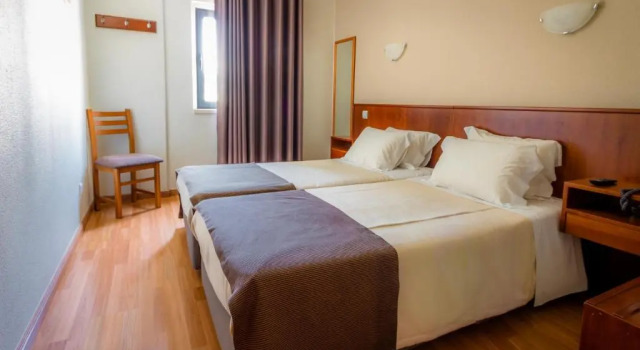 Семейный люкс Hotel Amadora Palace