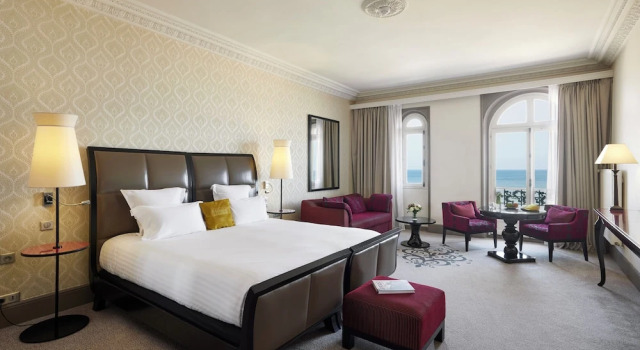 Номер Superior с видом на море Le Grand Hotel de Cabourg - MGallery Collection