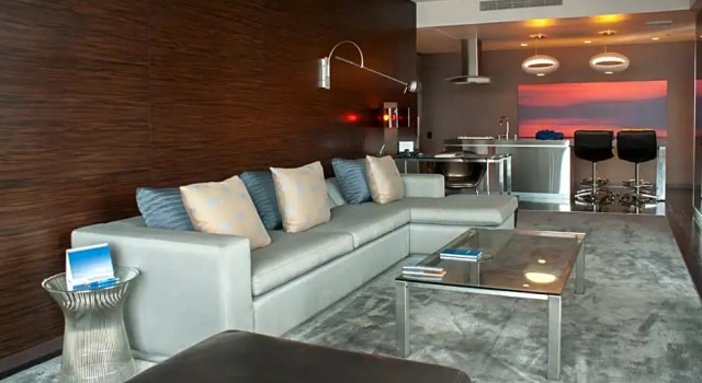 Люкс с видом на город Palms Place One Bedroom Suite 1220 sqft