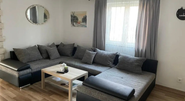Apartments Toma