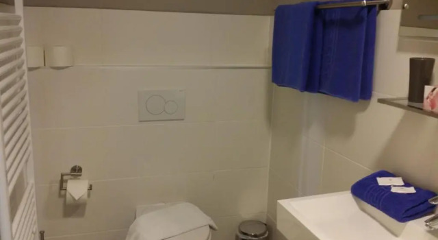 Студия с балконом HD City Apartments