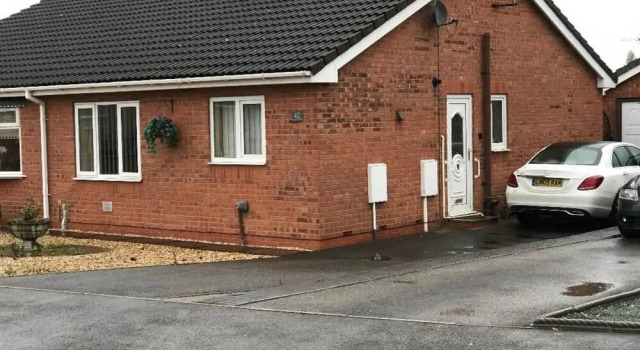 42 Beaumont Rise Rental - Worksop