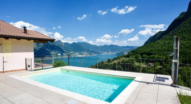 Апартаменты Italian Vacation Homes - Fonteno Panoramic Apartment