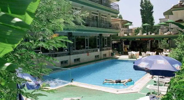 Hotel Baris Apart