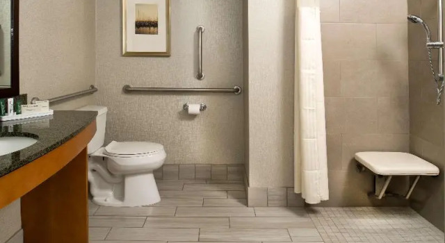 Двухместный номер Standard с балконом Hilton Vancouver Washington