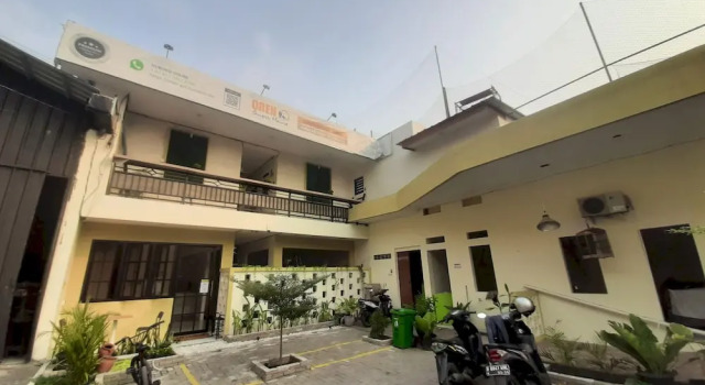 OYO 93274 Oren Home Bekasi
