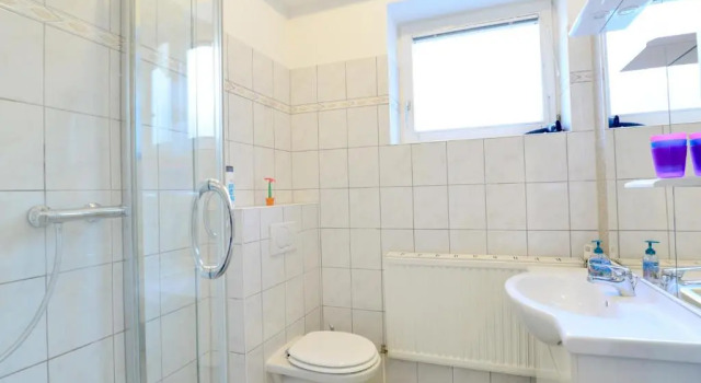 Коттедж House With Courtyard & Parking Close To Stadtpark