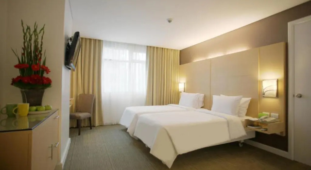 Двухместный номер Deluxe St Giles Hotel Makati
