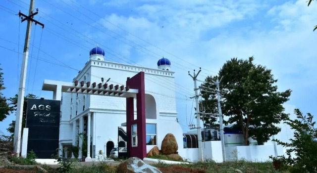 Ags Holiday Resorts, Забронировать Отель Отели штата Тамилнада с бассейном, Бассейн