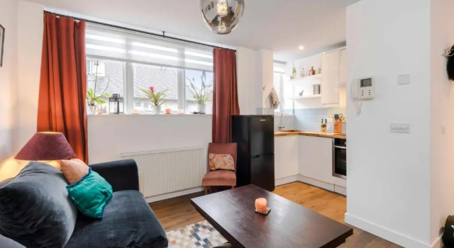 Апартаменты The Nook Tower Bridge- Sleeps 4 with free WIFI