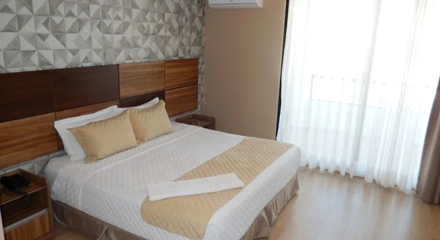 Двухместные апартаменты Premium Suites Deluxe Aparthotel Equipetrol