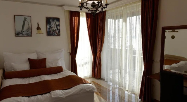Двухместный номер Standard с видом на озеро Gránit Villa - freshly renovated
