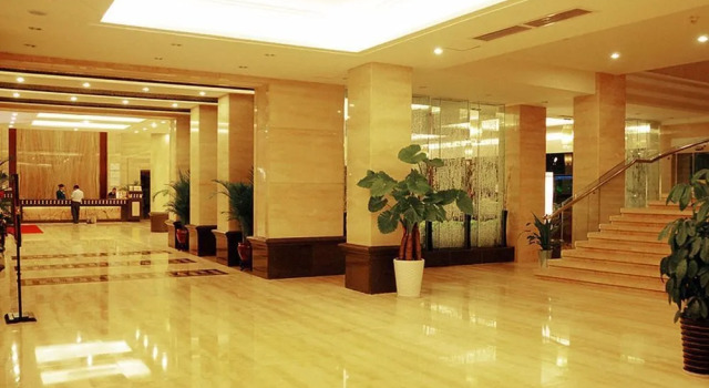 Guang Cai Hotel, Varaa Hotelli Hotellit Guangdong aamiaisella, Aamiainen