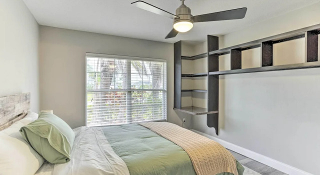 2 Mi to City Center: Spacious Port St Lucie Home!, Réserver Maison de vacances Port Sainte-Lucie Floride