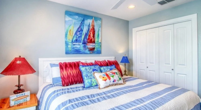Beach Bear Lodge Unit 1 4 Bedrooms 3.5 Bathrooms Home