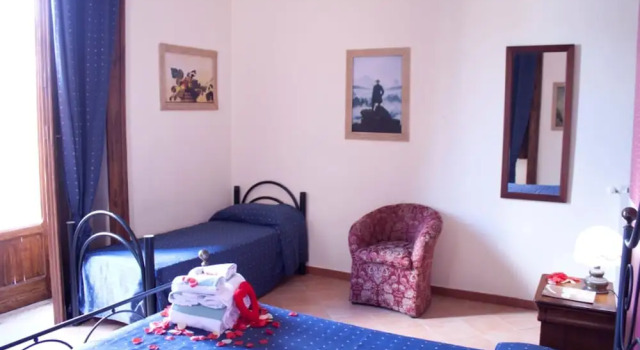Трёхместный номер Standard Hotel Ristorante Novecento