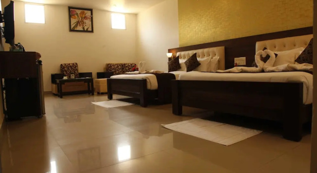 Люкс PAH Clarista Hotel
